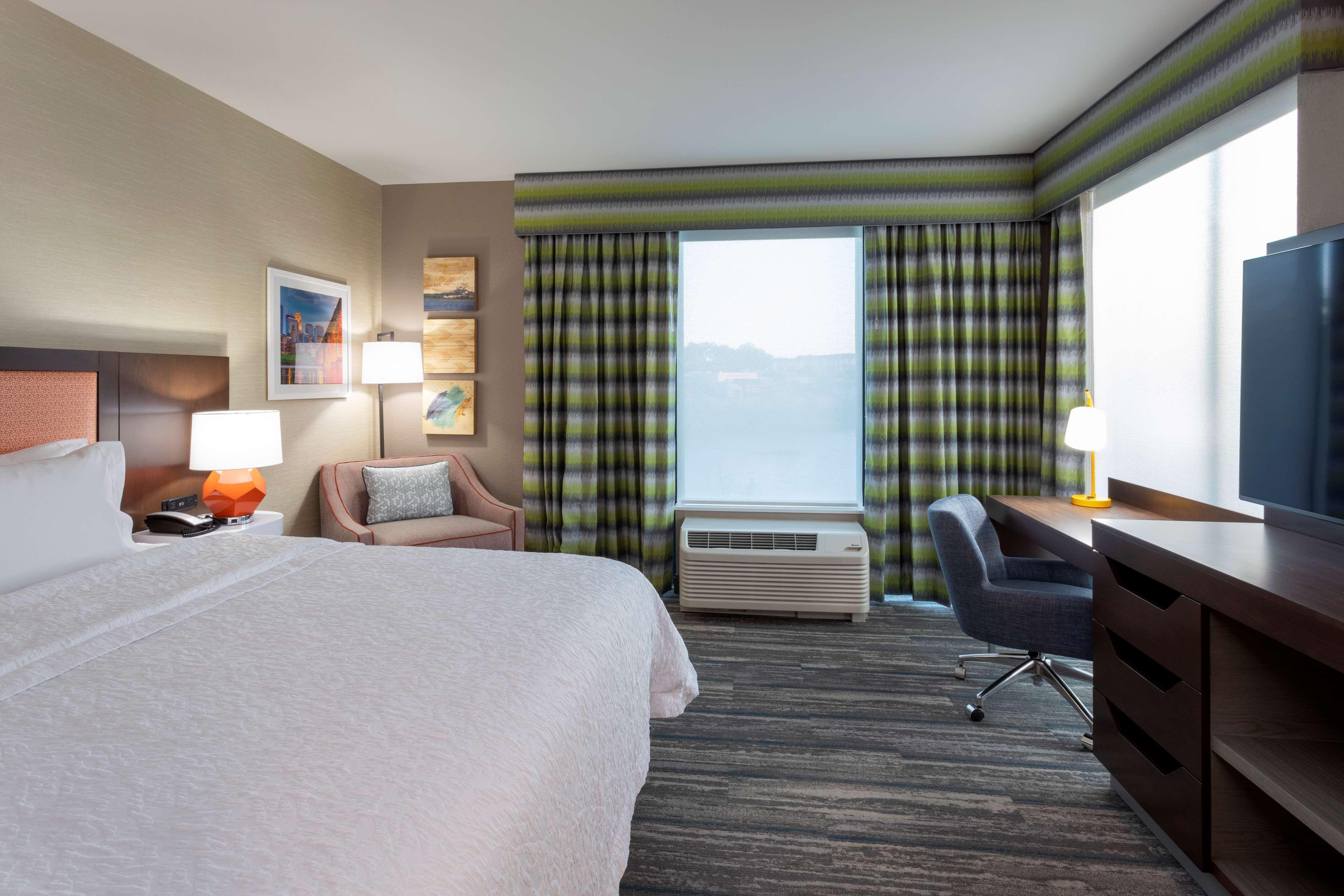 Hampton Minneapolis Hotel