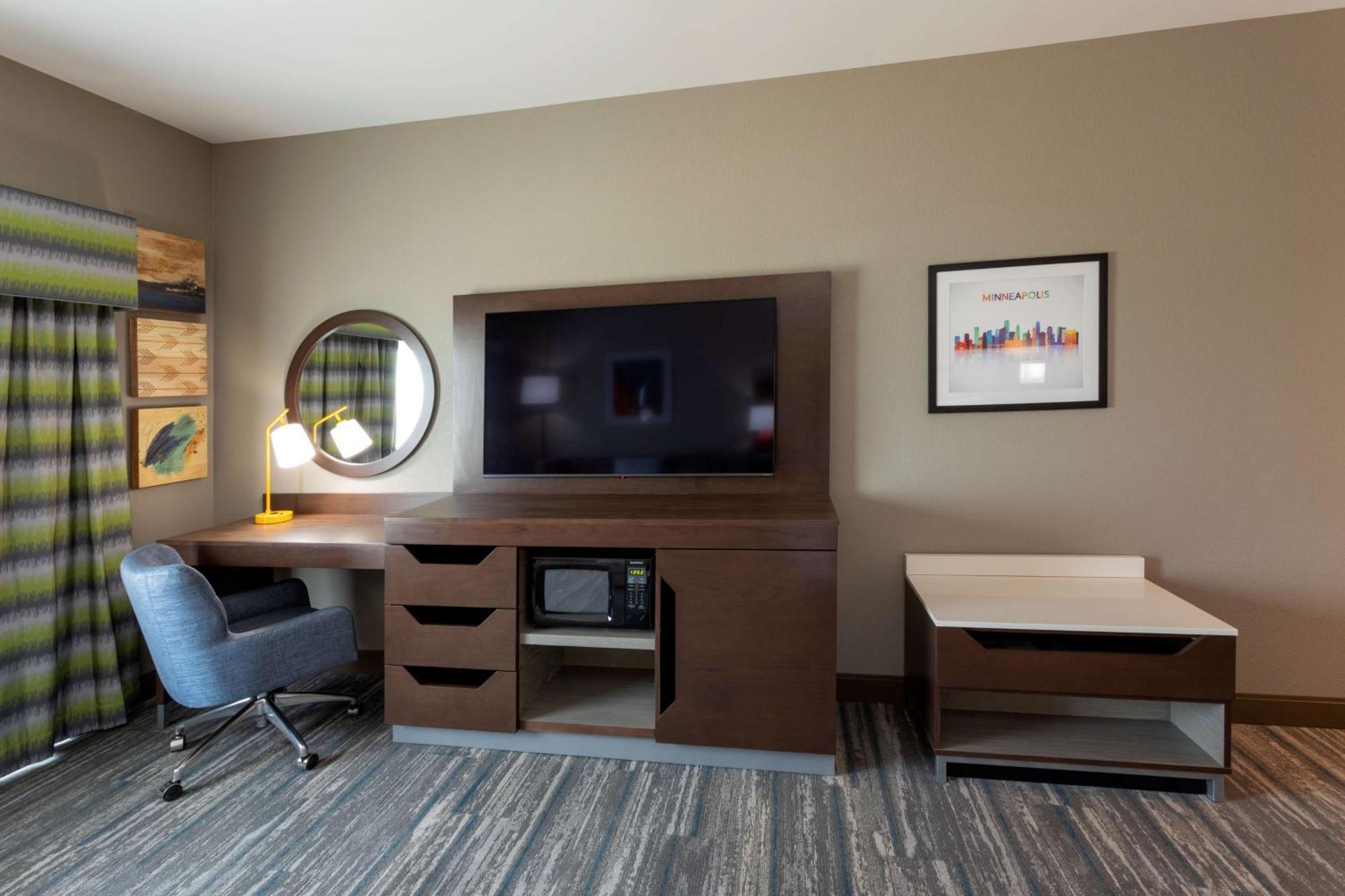 Hampton Minneapolis Hotel