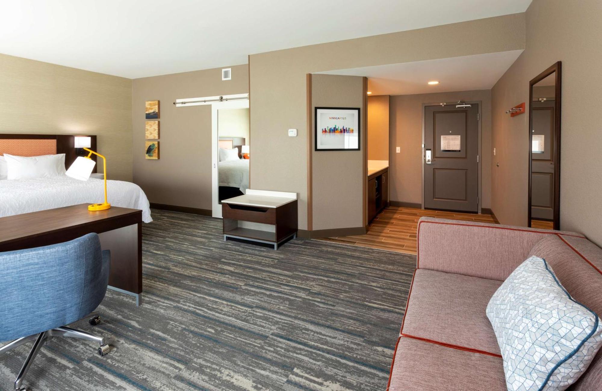 Hampton Minneapolis Hotel