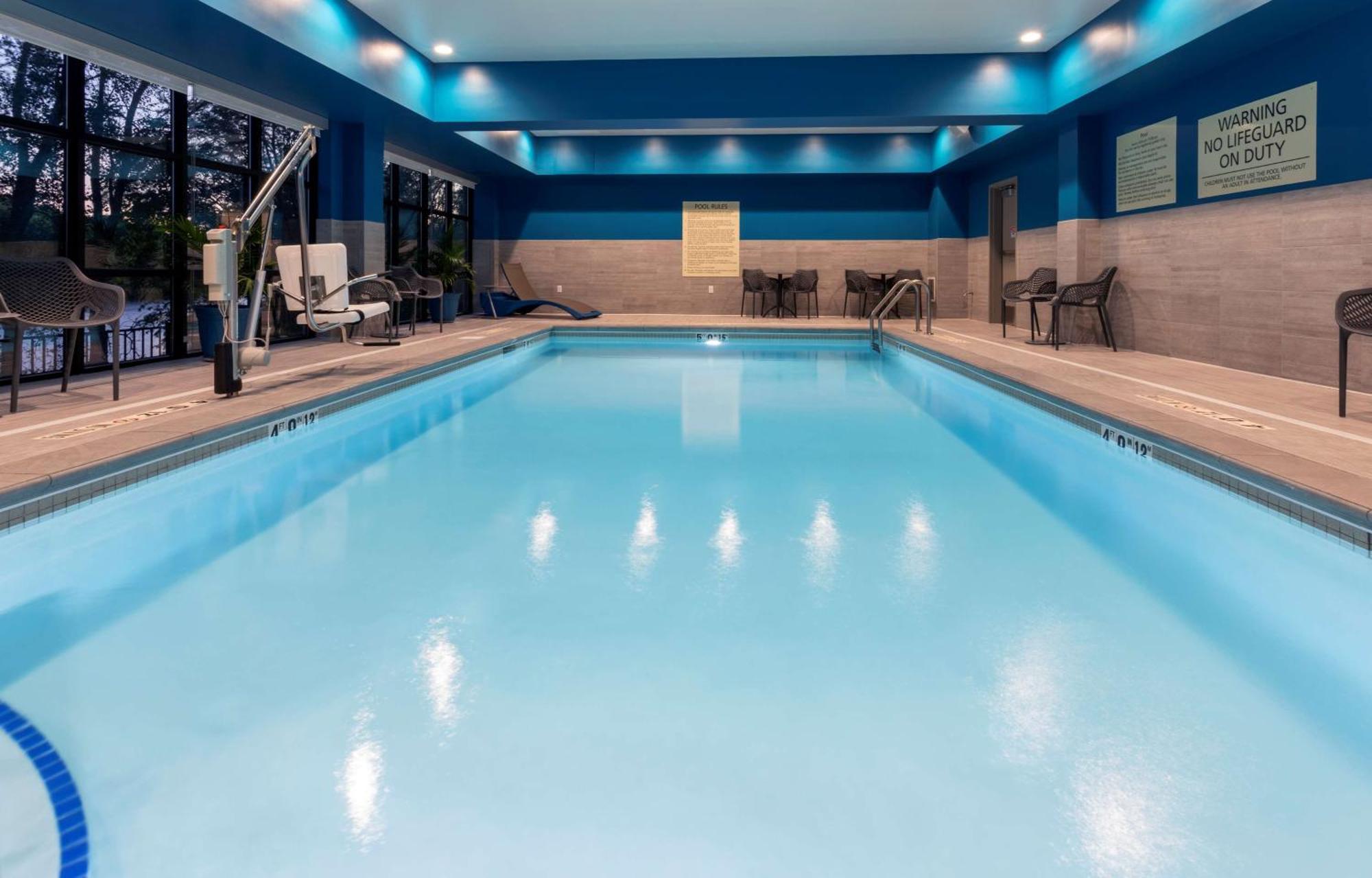 Hampton Minneapolis Hotel